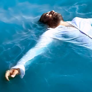 قلبی که نمیزنه