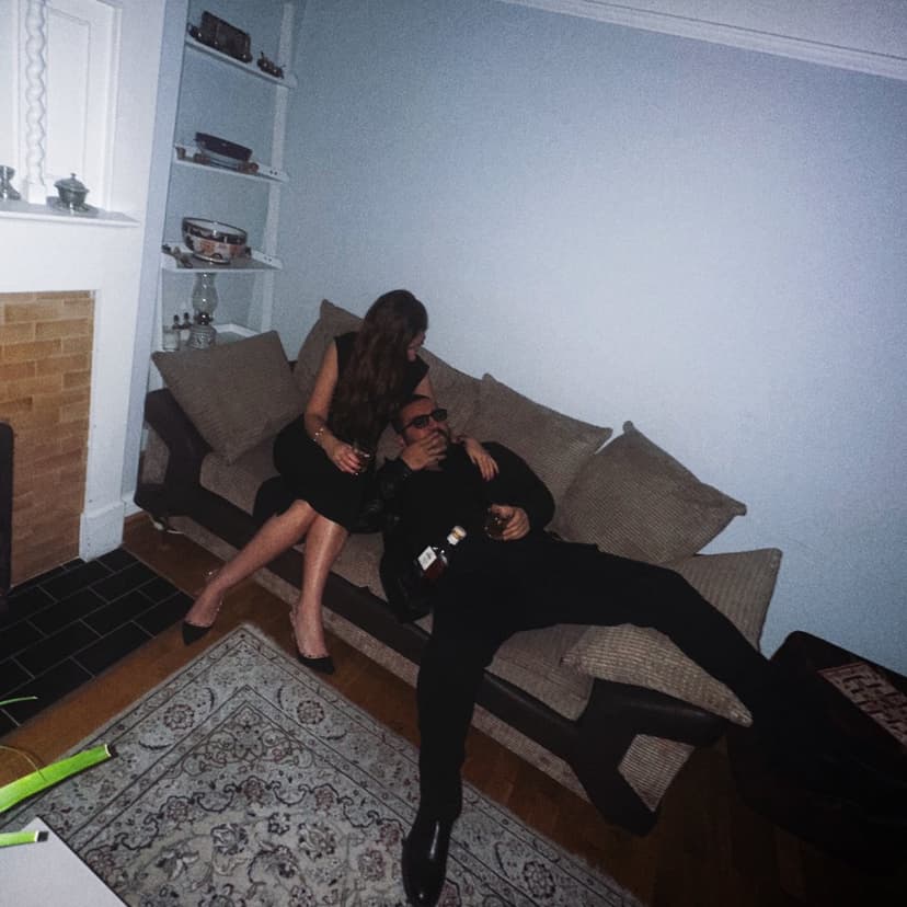 کاش همیشه مست بودیم