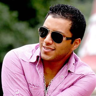 Namzade Amrikaeiye Man