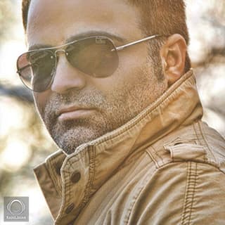 با من قدم بزن